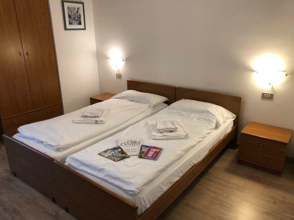 Hotel Villa Al Vento Torbole Sul Garda Bagian luar foto